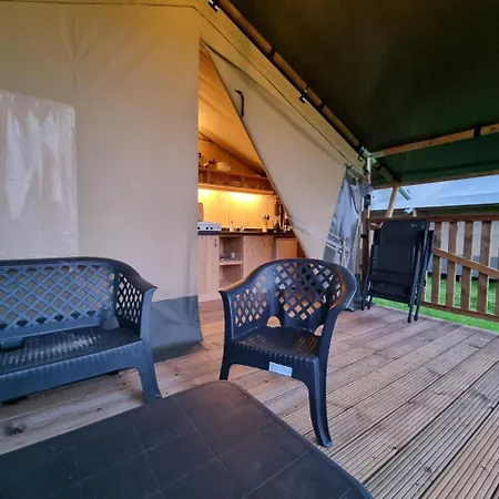 Kemping De Tulpenweide *